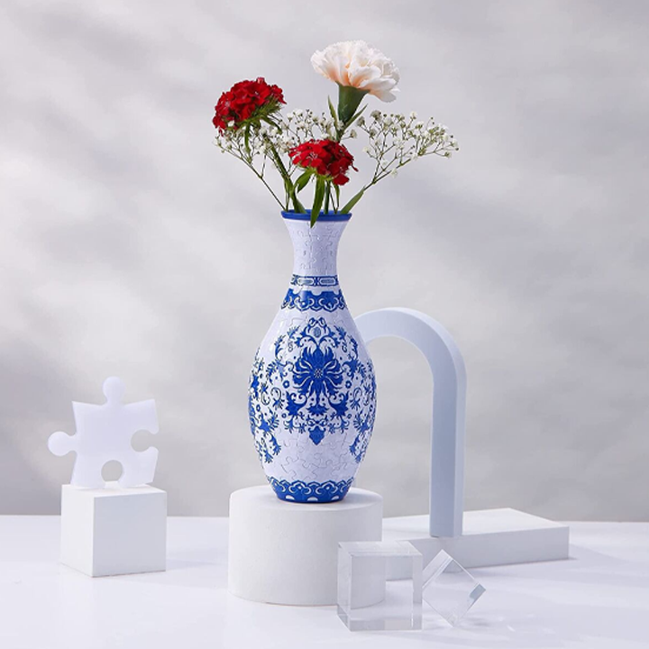 3D Puzzle Vase – Blue & White Porcelain Design for Home Décor