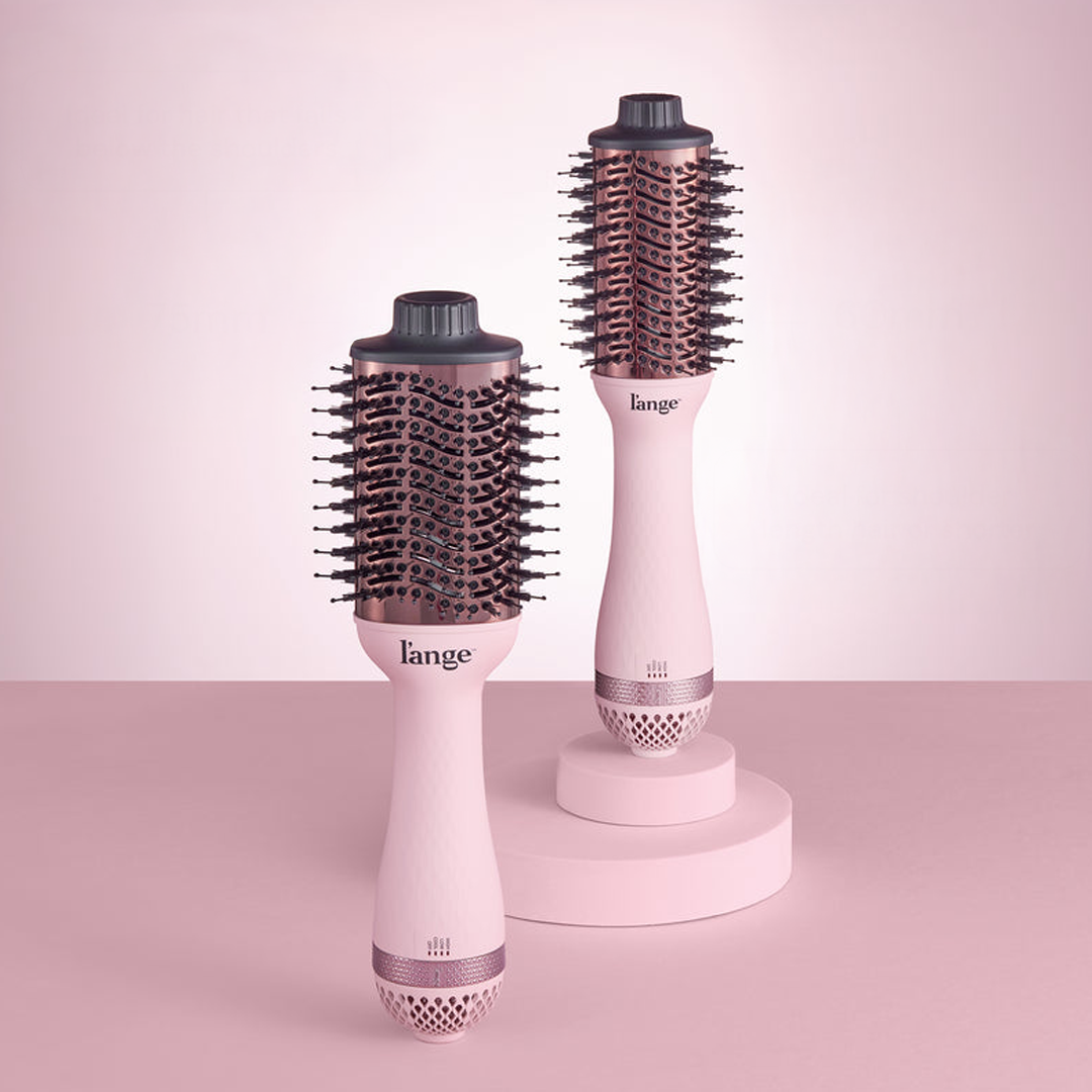 Le Volume 2-in-1 Titanium Brush Dryer – Salon-Quality Blowouts at Home